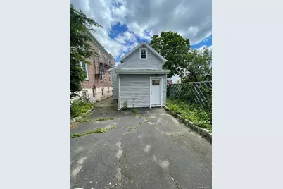 839 Clarence Avenue, Bronx, NY 10465 - Photo 33