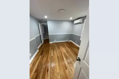 839 Clarence Avenue, Bronx, NY 10465 - Photo 11
