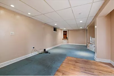 101 Red Oak Court, Port Jefferson, NY 11777 - Photo 25