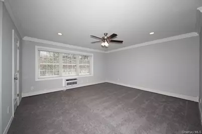 65 Fairfield Way #JU12, Commack, NY 11725 - Photo 3