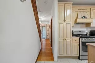 289 Seven Springs Mountain Rd, Monroe, NY 10950 - Photo 9