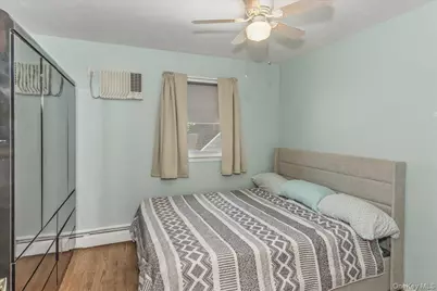 9 Raisig Avenue, Valley Stream, NY 11580 - Photo 15