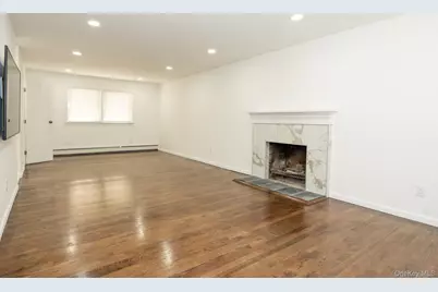 981 Connetquot Avenue, Central Islip, NY 11722 - Photo 13