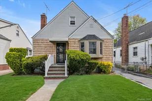 1026 N 2nd St, New Hyde Park, NY 11040 - Photo 1