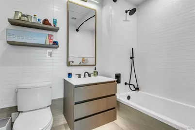 4507 Court Square #11A, Long Island City, NY 11101 - Photo 15