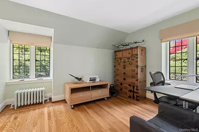 16 Aka 20 Essex Place, Bronxville, NY 10708 - Photo 37