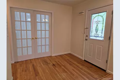 2758 N. Cedar Avenue, Ronkonkoma, NY 11779 - Photo 3