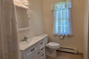 2758 N Cedar Ave, Ronkonkoma, NY 11779 - Photo 15
