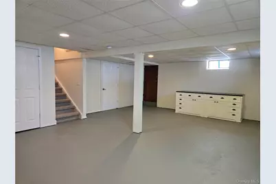 2758 N. Cedar Avenue, Ronkonkoma, NY 11779 - Photo 23