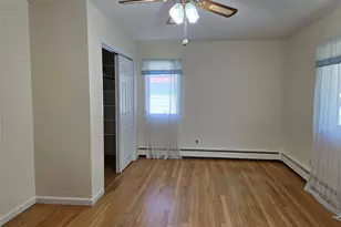 2758 N Cedar Ave, Ronkonkoma, NY 11779 - Photo 5