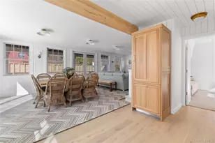 105 Clipper Rd, Corneille Estates, NY 11770 - Photo 15