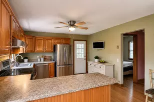 6 Roberts Ln, East Moriches, NY 11940 - Photo 9