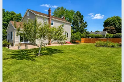 6 Roberts Lane, East Moriches, NY 11940 - Photo 25