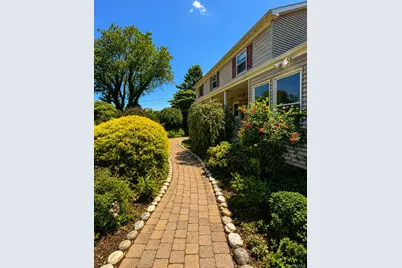 6 Roberts Lane, East Moriches, NY 11940 - Photo 3