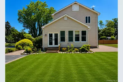 6 Roberts Lane, East Moriches, NY 11940 - Photo 23