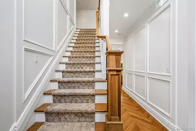 25 Boyd Drive, Westbury, NY 11590 - Photo 3