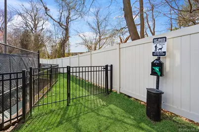 90 Foxwood Drive, Jericho, NY 11753 - Photo 37