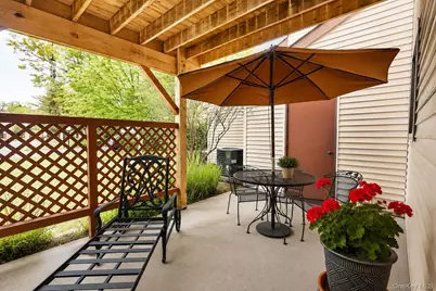 714 Hewitt Lane, New Windsor, NY 12553 - Photo 11