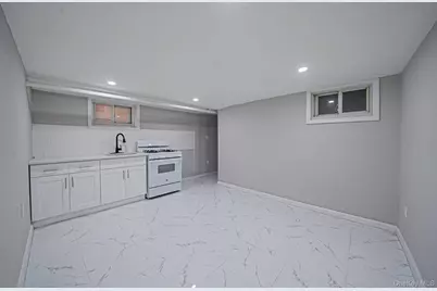 12701 89th Avenue, Richmond Hill, NY 11418 - Photo 19