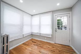 127-01 89th Ave, Richmond Hill, NY 11418 - Photo 3