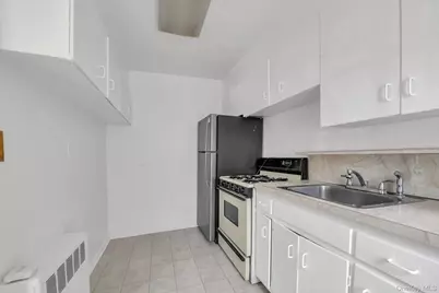 13-52 Bell Boulevard #215, Bayside, NY 11360 - Photo 9