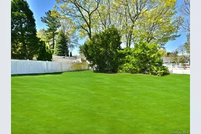 118 Park Lane, Massapequa, NY 11758 - Photo 29