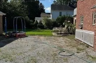 59 Radnor Rd, Great Neck, NY 11023 - Photo 15