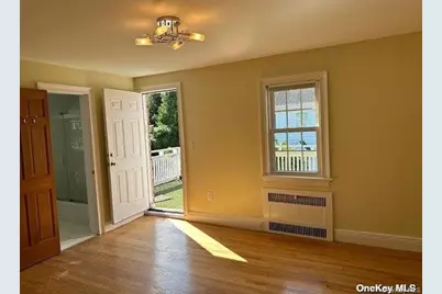 59 Radnor Road, Great Neck, NY 11023 - Photo 9