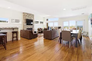 818 Dune Rd, Westhampton Beach, NY 11978 - Photo 5
