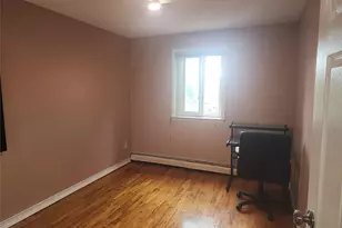 65-08 77th St, Middle Village, NY 11379 - Photo 19