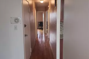 65-08 77th St, Middle Village, NY 11379 - Photo 15