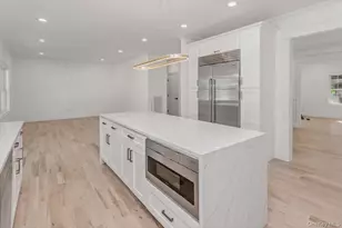 833 Cleveland St, West Hempstead, NY 11552 - Photo 15