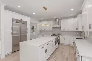 833 Cleveland St, West Hempstead, NY 11552 - Photo 13