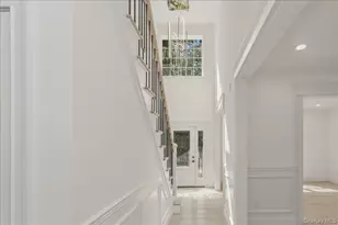 833 Cleveland St, West Hempstead, NY 11552 - Photo 5