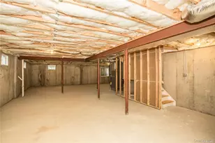 837 Cleveland, West Hempstead, NY 11552 - Photo 11