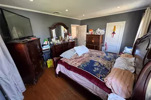 31 Gregory St, Valley Stream, NY 11580 - Photo 7