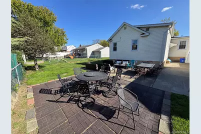 31 Gregory Street, Valley Stream, NY 11580 - Photo 29