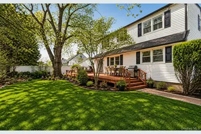 436 15th Street, West Babylon, NY 11704 - Photo 35