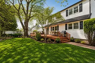 436 15th St, West Babylon, NY 11704 - Photo 35