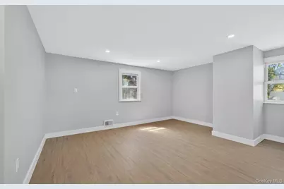 436 15th Street, West Babylon, NY 11704 - Photo 25