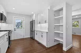 436 15th St, West Babylon, NY 11704 - Photo 17