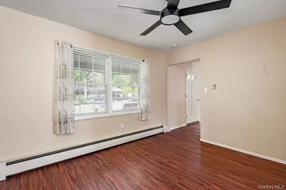 35 Spencer Lane, Stony Brook, NY 11790 - Photo 9