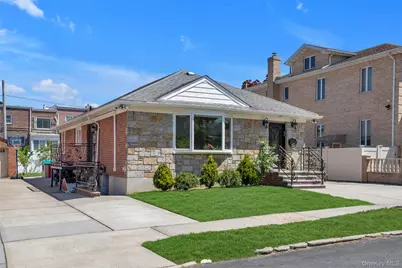 6937 172nd Street, Fresh Meadows, NY 11365 - Photo 21