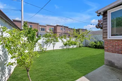 6937 172nd Street, Fresh Meadows, NY 11365 - Photo 19
