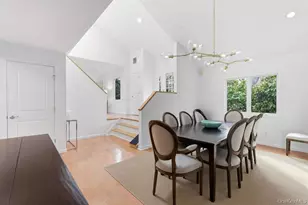 24 Liberty St, Westhampton Beach, NY 11978 - Photo 5
