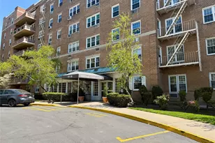 151-35 84th St, Howard Beach, NY 11414 - Photo 31