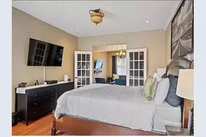 951 E 221st Street, Bronx, NY 10469 - Photo 25