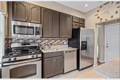 951 E 221st Street, Bronx, NY 10469 - Photo 29