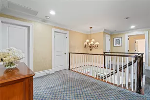 25 Montrose Ct, Roslyn, NY 11576 - Photo 17