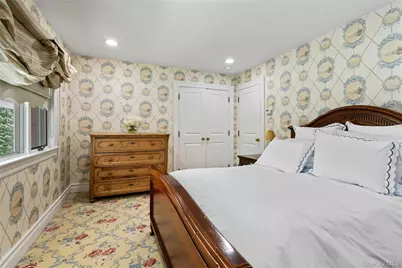 25 Montrose Court, Roslyn, NY 11576 - Photo 21